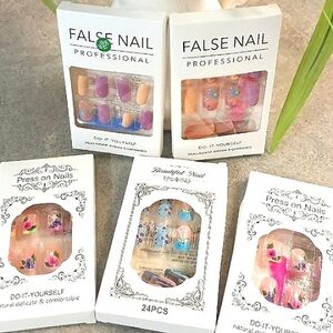 🌺NIB (5 Full Sets Of 24ct) Multicolor & Pattern Press On Nails🌺120 Nails Total